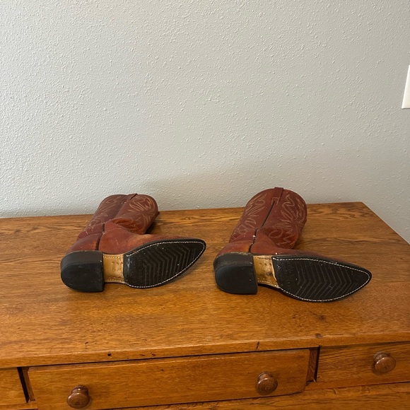 Men’s Redish/Brown Ariat Western Cowboy Boots - Picture 5 of 6